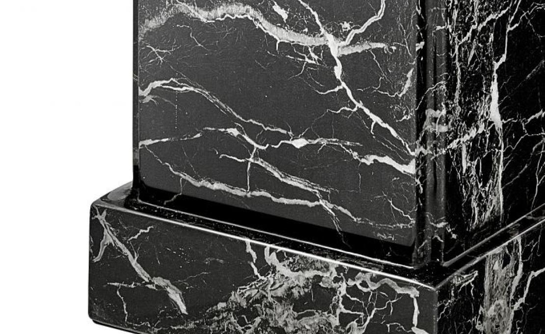 Журнальный столик от фабрики Eichholtz модель 110752