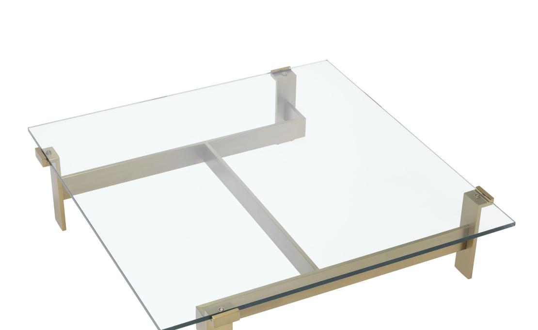 Журнальный столик от фабрики Eichholtz модель Maxim 