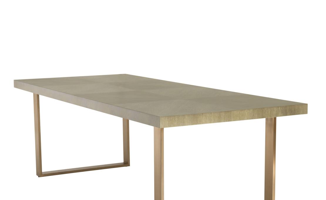 Стол от фабрики Eichholtz модель Remington Table