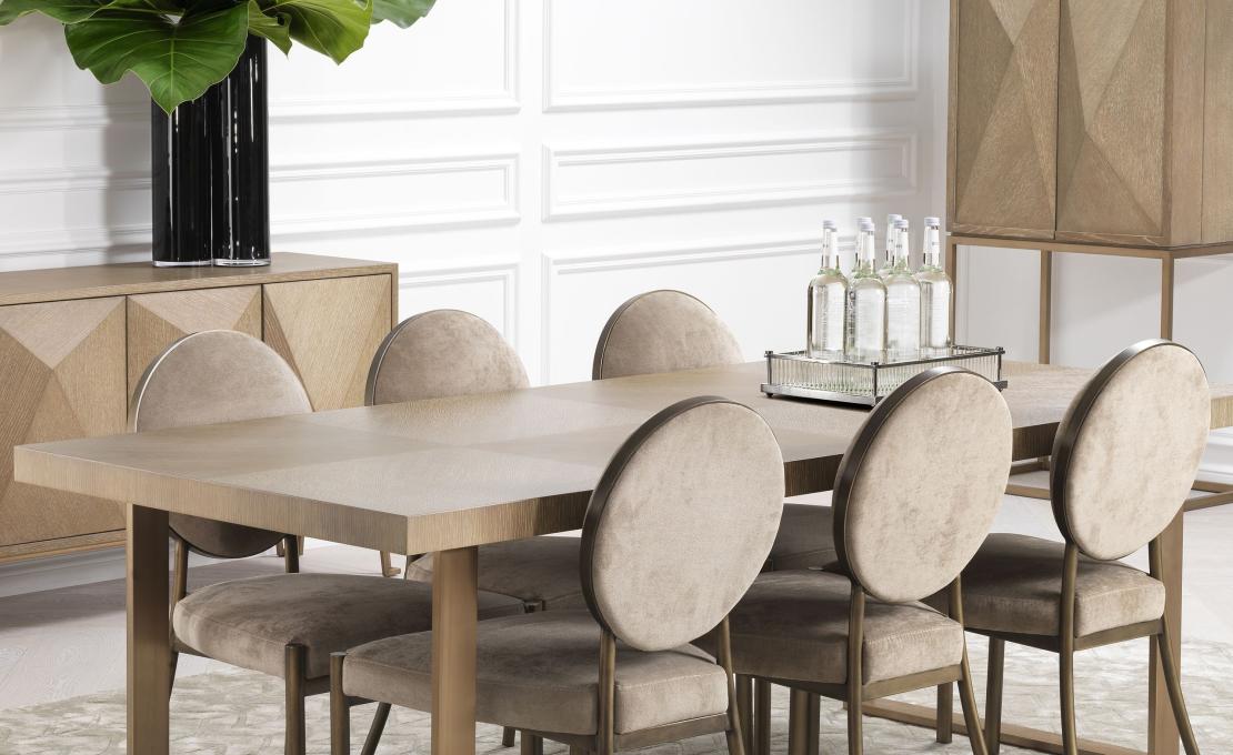 Стол от фабрики Eichholtz модель Remington Table