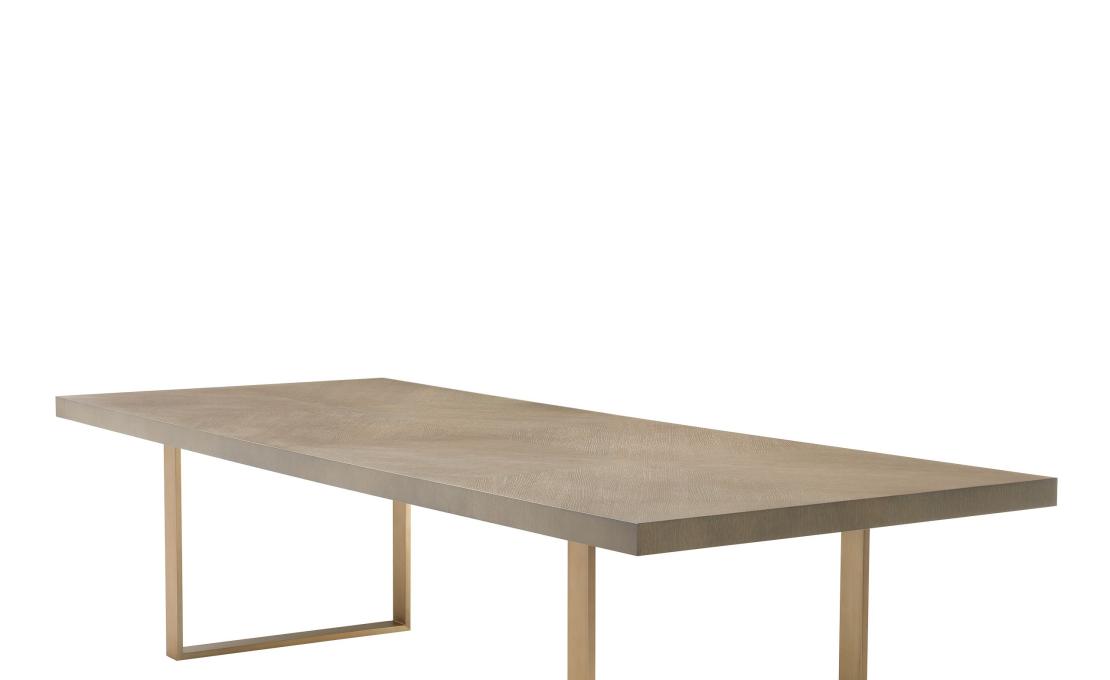 Стол от фабрики Eichholtz модель Remington Table