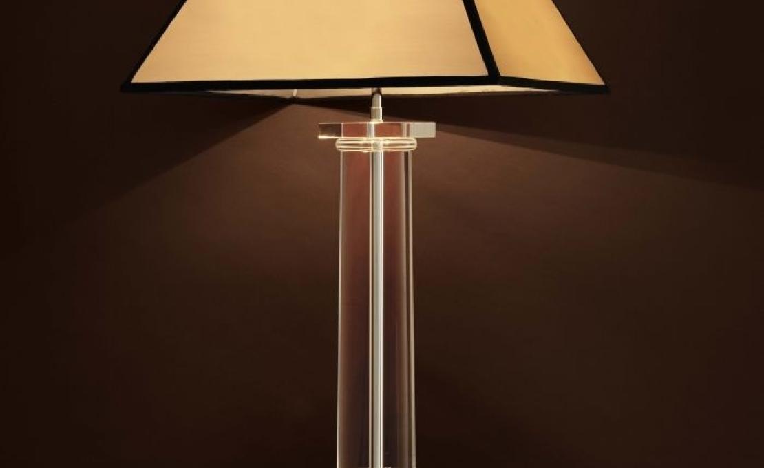 Настольная лампа от фабрики Eichholtz модель 106087