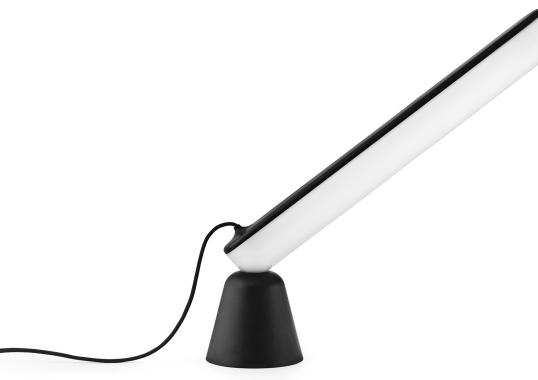 Настольная лампа от фабрики Normann Copenhagen модель 50212 Acrobat Table Lamp