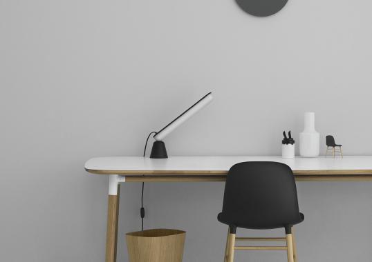 Настольная лампа от фабрики Normann Copenhagen модель 50212 Acrobat Table Lamp