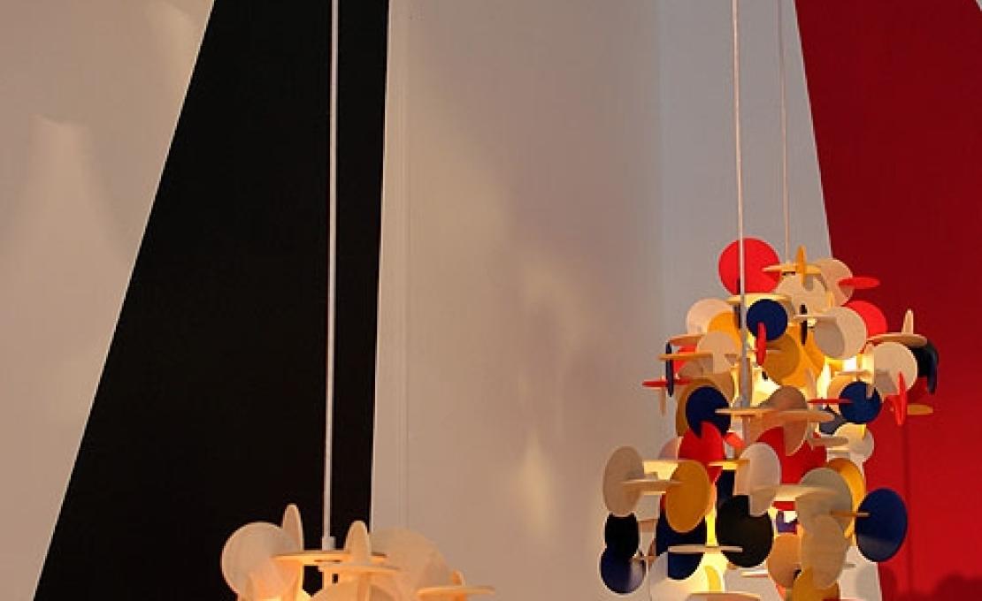 Подвесной светильник от фабрики Normann Copenhagen модель 5030 Bau Pendant