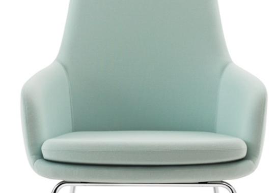 Кресло от фабрики Normann Copenhagen модель Era Lounge  High Steel Legs