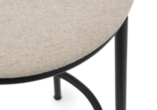 Барный стул от фабрики Normann Copenhagen модель Circa Upholstery 