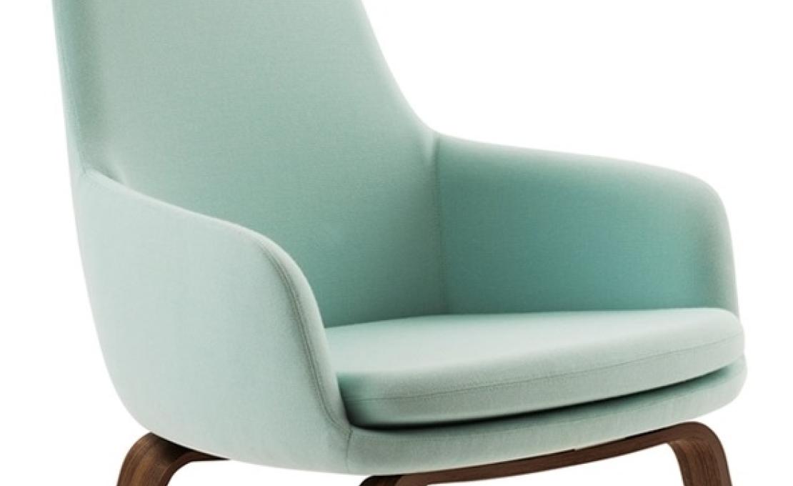 Кресло от фабрики Normann Copenhagen модель Era Lounge  High Wood Legs