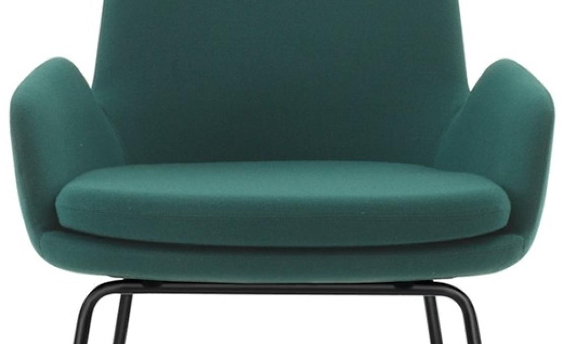Кресло от фабрики Normann Copenhagen модель Era Lounge  Low Steel Legs
