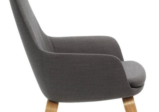 Кресло от фабрики Normann Copenhagen модель Era Lounge  High Wood Legs