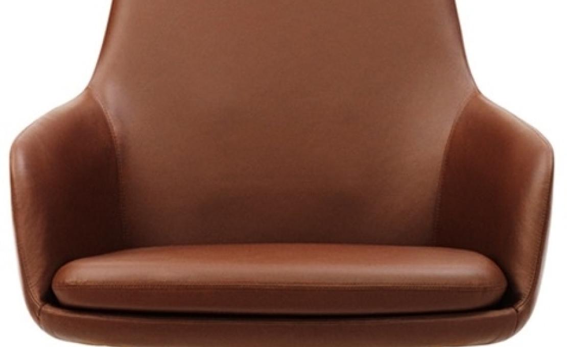 Кресло от фабрики Normann Copenhagen модель Era Lounge  High Wood Legs