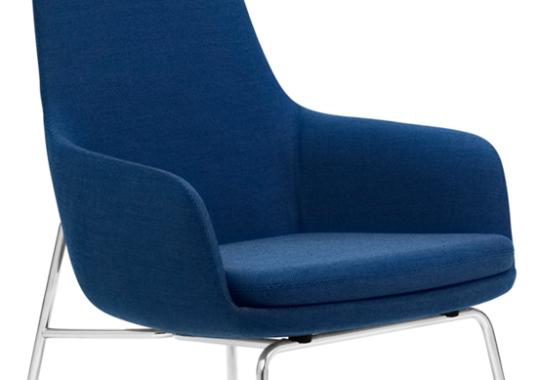 Кресло от фабрики Normann Copenhagen модель Era Lounge  High Steel Legs