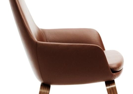Кресло от фабрики Normann Copenhagen модель Era Lounge  High Wood Legs