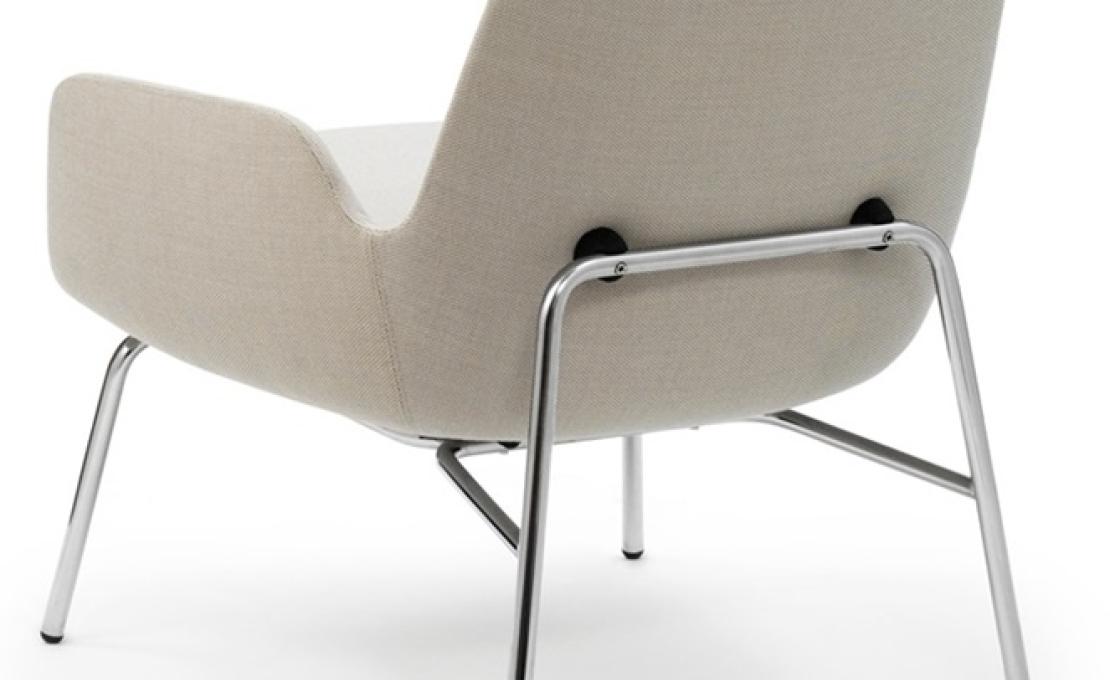 Кресло от фабрики Normann Copenhagen модель Era Lounge  Low Steel Legs