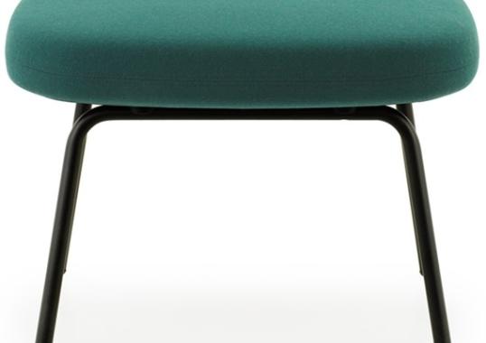 Пуф от фабрики Normann Copenhagen модель Era Foot With Steel Legs