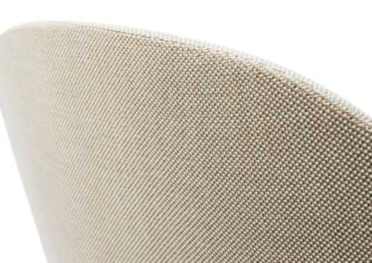 Кресло от фабрики Normann Copenhagen модель Era Lounge  Low Steel Legs