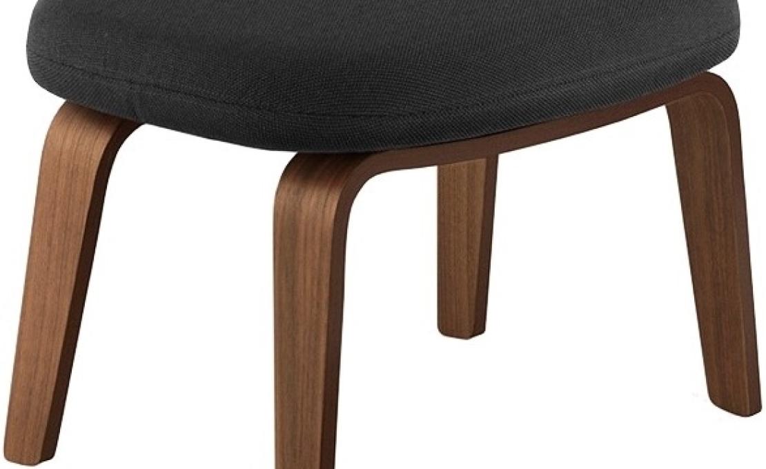 Пуф от фабрики Normann Copenhagen модель Era Foot With Wood Legs