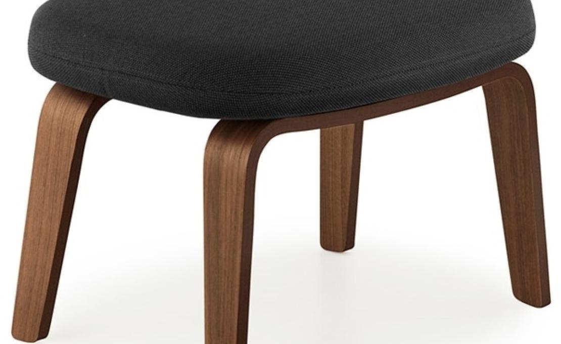 Пуф от фабрики Normann Copenhagen модель Era Foot With Wood Legs