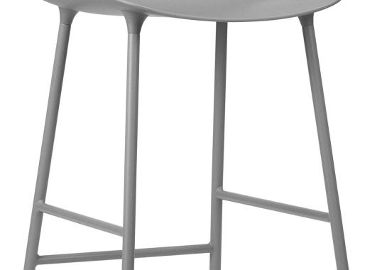 Барный стул от фабрики Normann Copenhagen модель 14020 Form Bar 