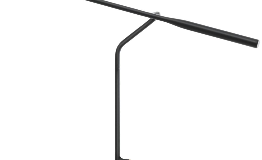 Настольная лампа от фабрики Normann Copenhagen модель 50505 Flow Table Lamp