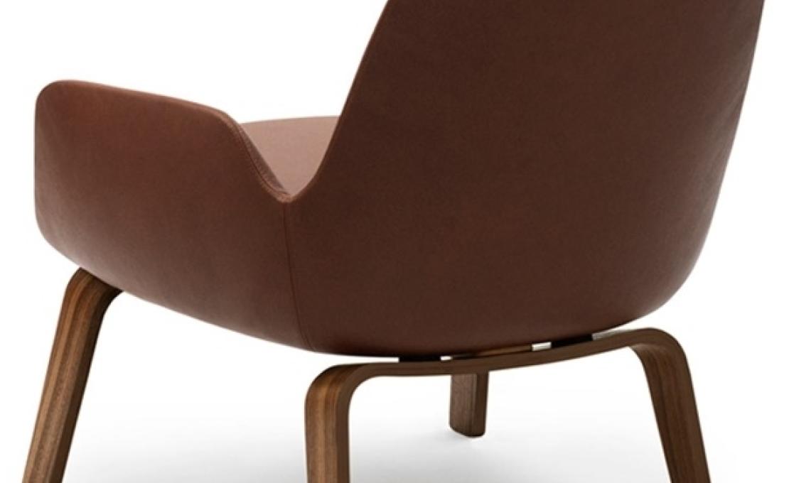 Кресло от фабрики Normann Copenhagen модель Era Lounge  Low Wood Legs
