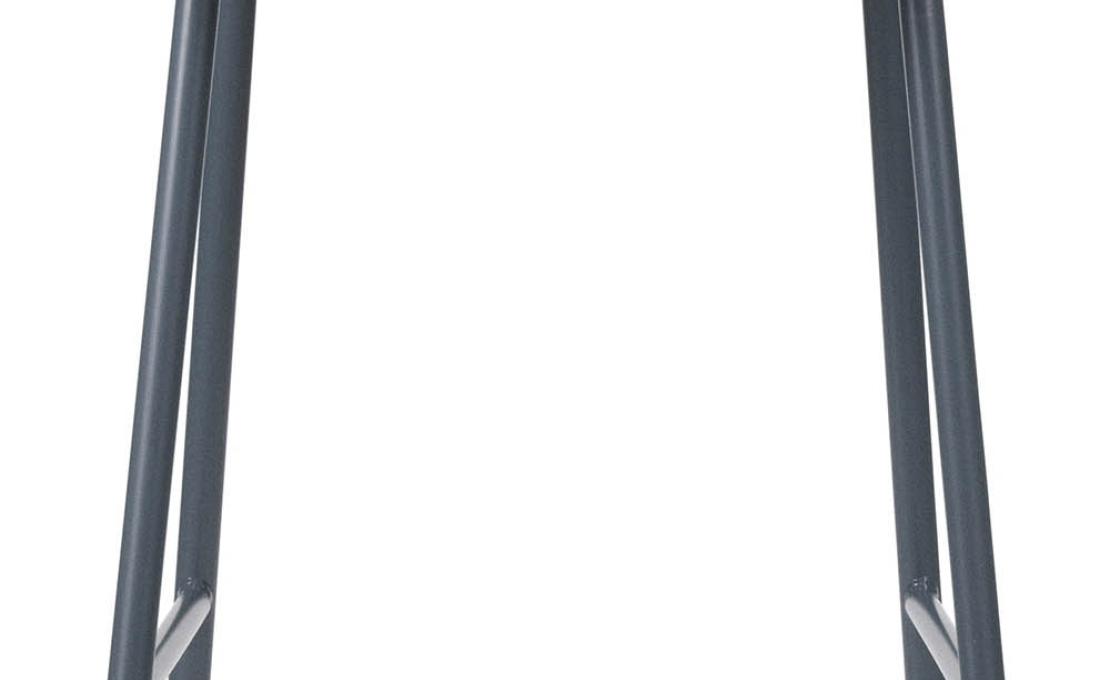 Барный стул от фабрики Normann Copenhagen модель 14020 Form Bar 