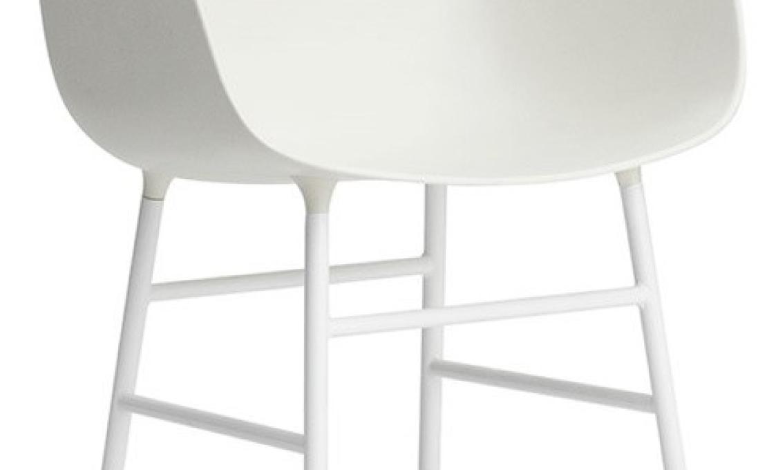Кресло от фабрики Normann Copenhagen модель Form Arm