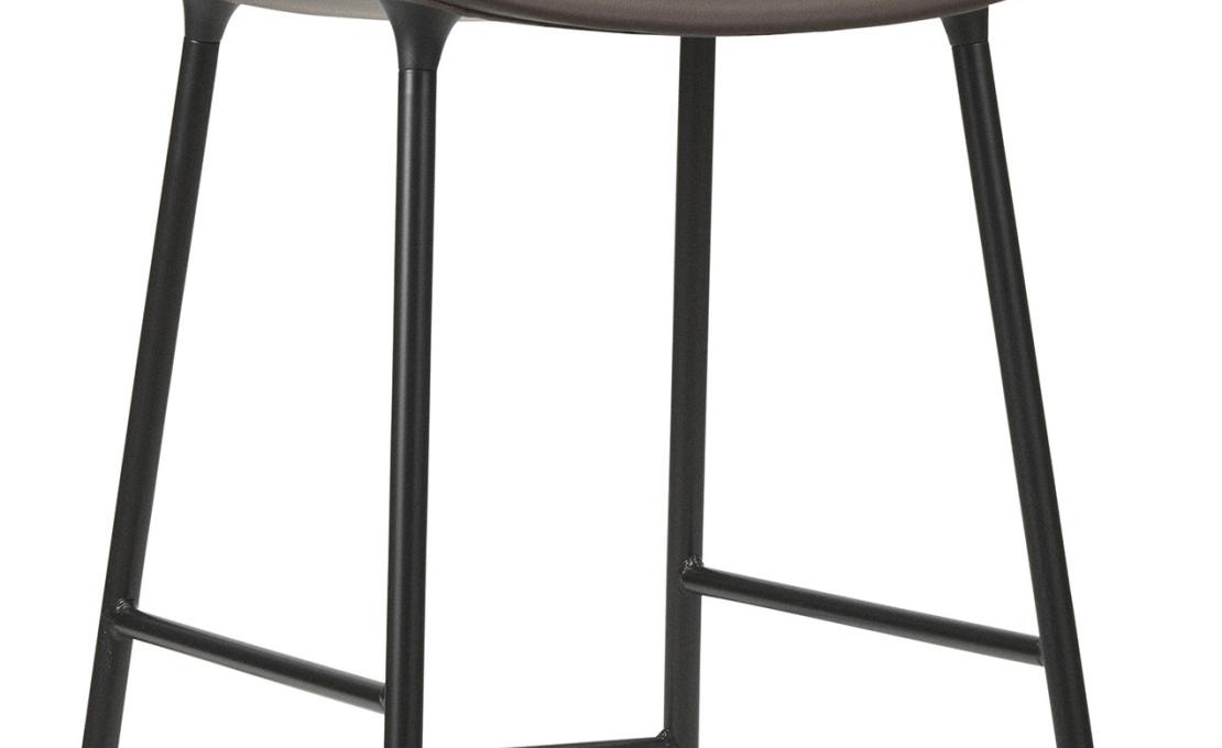 Барный стул от фабрики Normann Copenhagen модель Form Bar Upholstery 