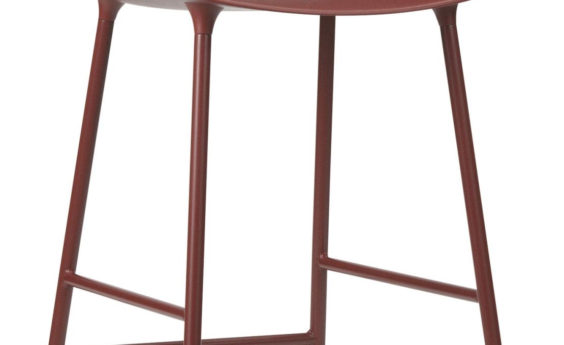 Барный стул от фабрики Normann Copenhagen модель 14020 Form Bar  Armrests