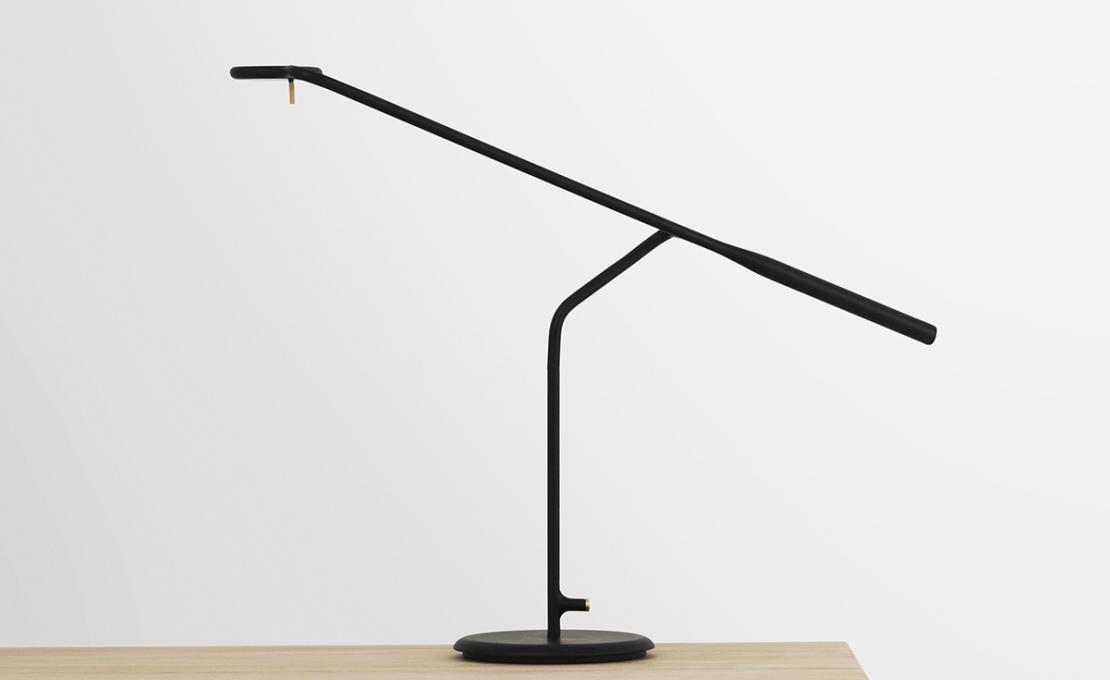 Настольная лампа от фабрики Normann Copenhagen модель 50505 Flow Table Lamp