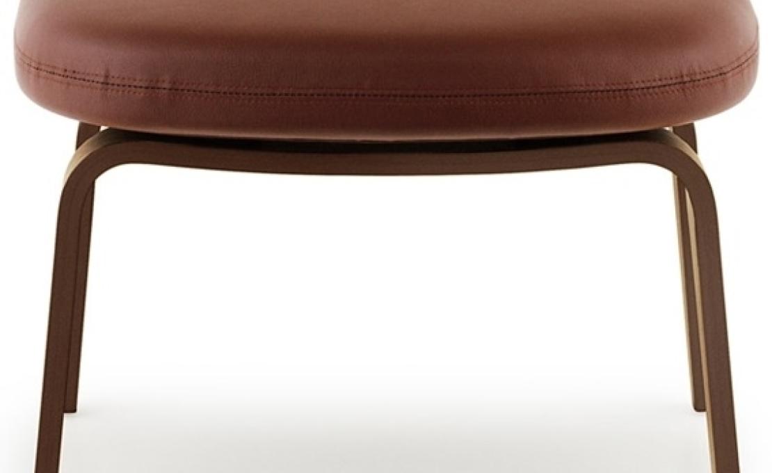 Пуф от фабрики Normann Copenhagen модель Era Foot With Wood Legs