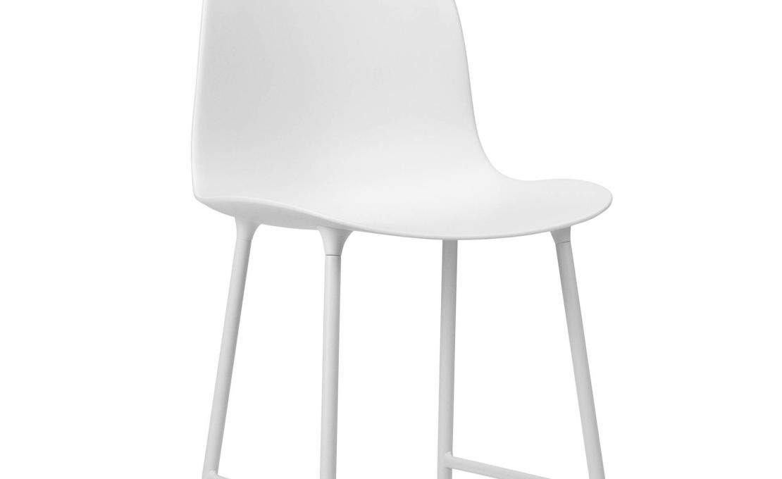Барный стул от фабрики Normann Copenhagen модель 14020 Form Bar 