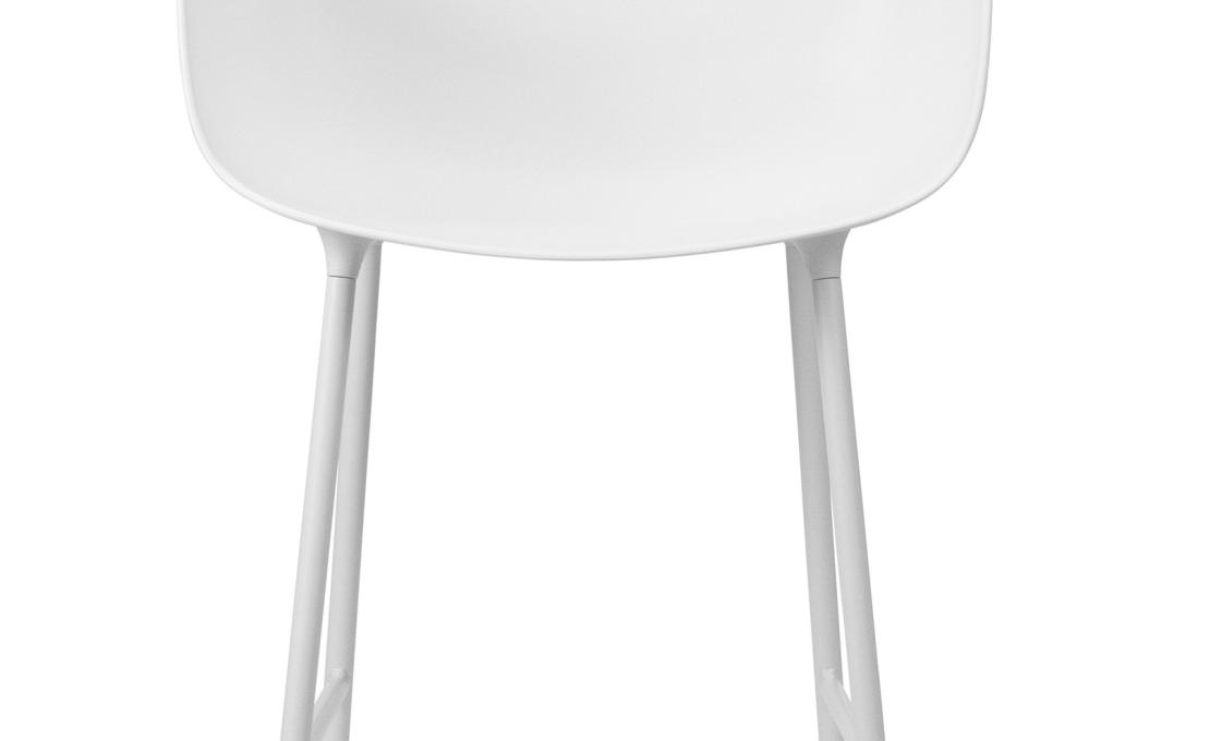 Барный стул от фабрики Normann Copenhagen модель 14020 Form Bar  Armrests