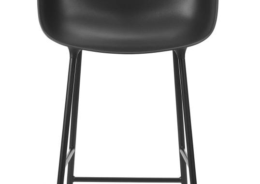 Барный стул от фабрики Normann Copenhagen модель 14020 Form Bar  Armrests