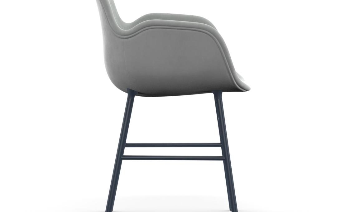 Офисный Стул от фабрики Normann Copenhagen модель Form Upholstered Arm