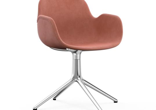 Офисный Стул от фабрики Normann Copenhagen модель Form Upholstered Swivel Arm