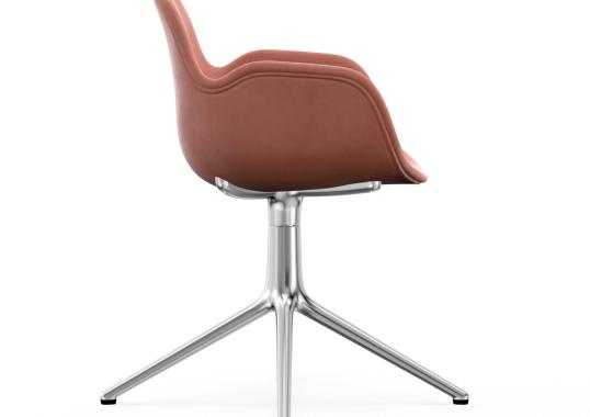 Офисный Стул от фабрики Normann Copenhagen модель Form Upholstered Swivel Arm
