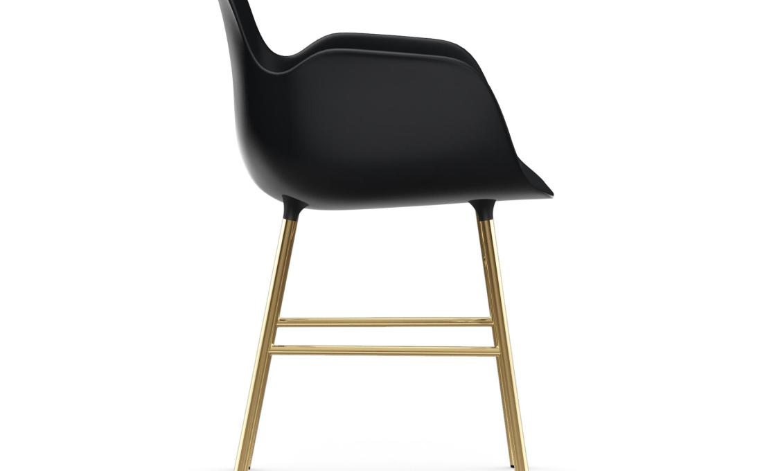 Кресло от фабрики Normann Copenhagen модель Form Arm
