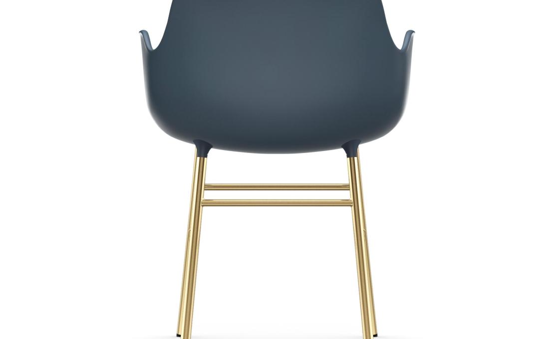 Кресло от фабрики Normann Copenhagen модель Form Arm