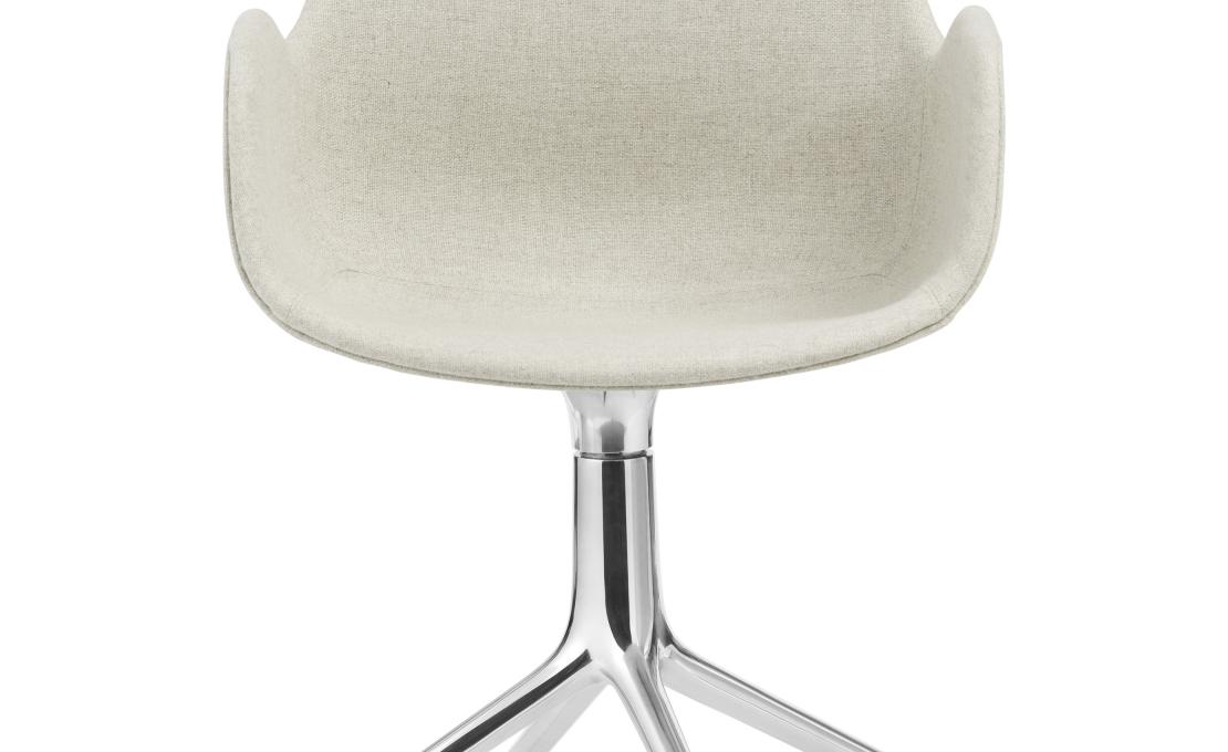 Офисный Стул от фабрики Normann Copenhagen модель Form Upholstered Swivel Arm