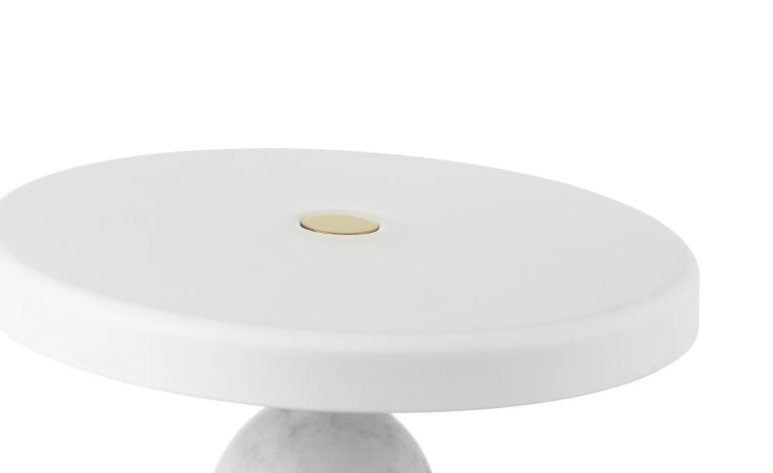 Настольная лампа от фабрики Normann Copenhagen модель Eddy Table Lamp