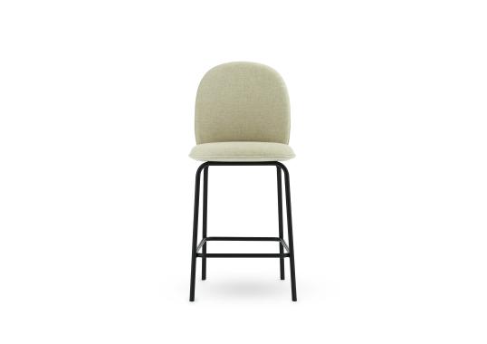 Стул от фабрики Normann Copenhagen модель Ace Bar 