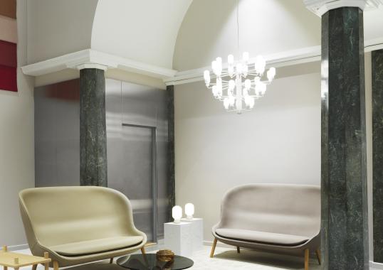 Подвесной светильник от фабрики Normann Copenhagen модель Amp Chandelier-502