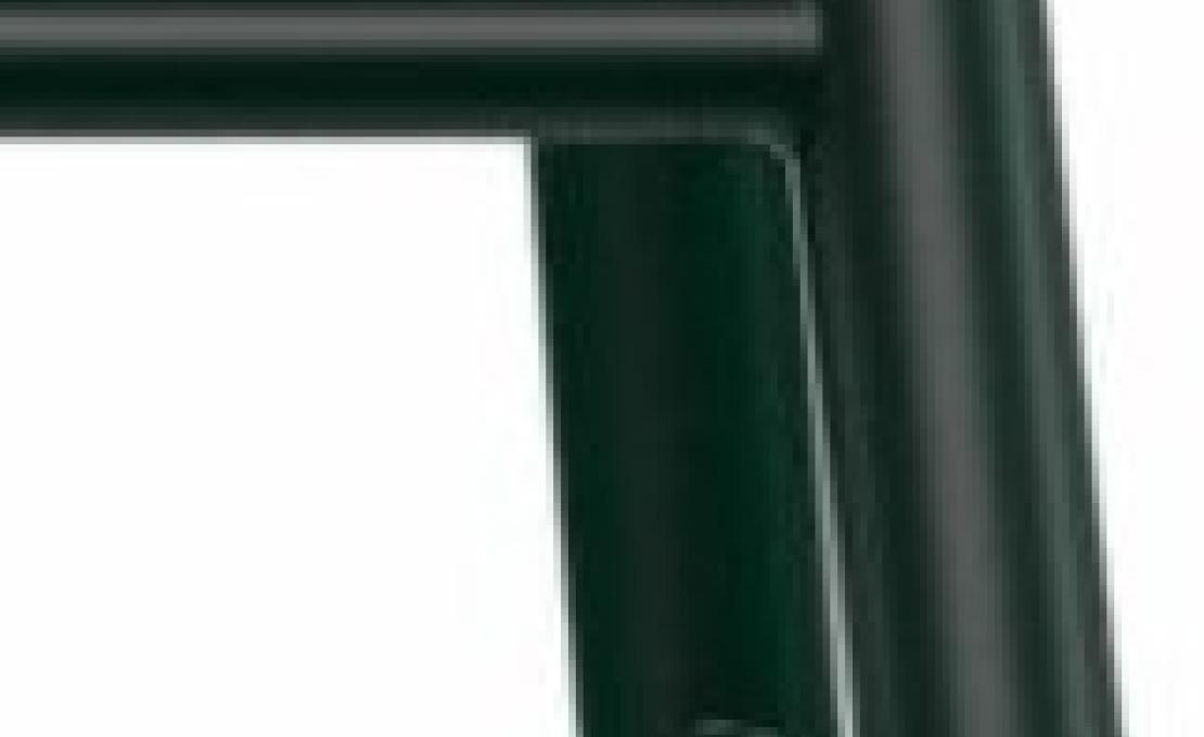 Стул от фабрики Normann Copenhagen модель Form Upholstered 