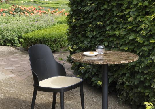 Стул от фабрики Normann Copenhagen модель 30405 Allez Oak 