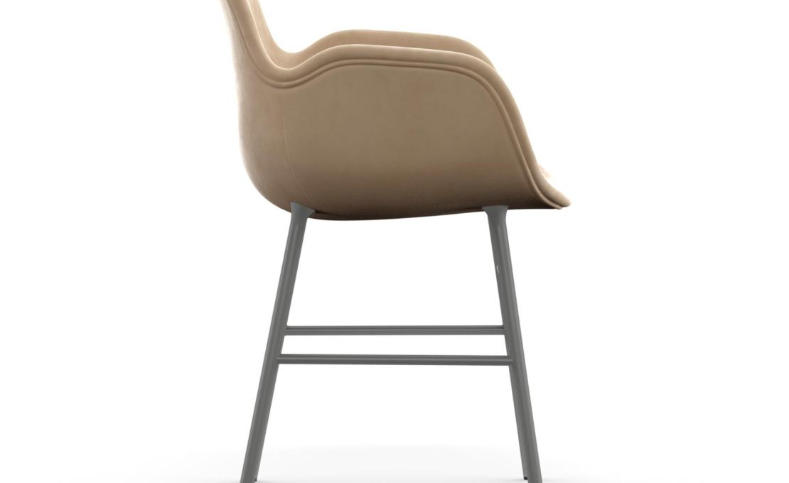 Офисный Стул от фабрики Normann Copenhagen модель Form Upholstered Arm