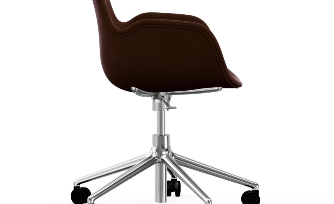 Офисный Стул от фабрики Normann Copenhagen модель Form Upholstered Swivel Arm