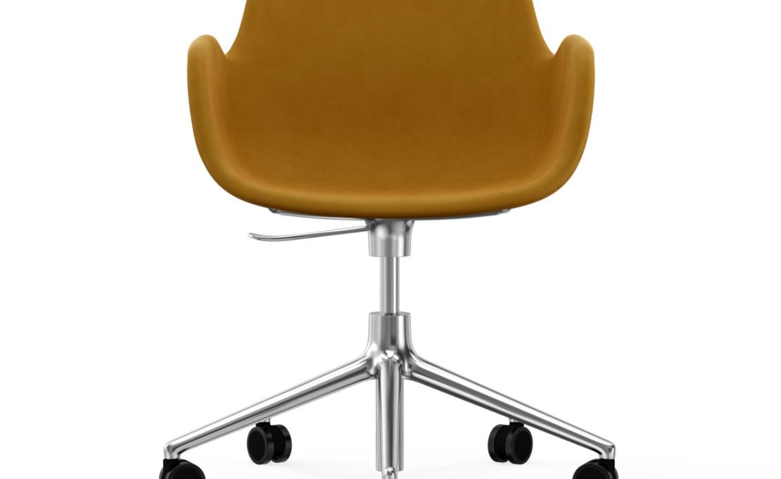 Офисный Стул от фабрики Normann Copenhagen модель Form Upholstered Swivel Arm