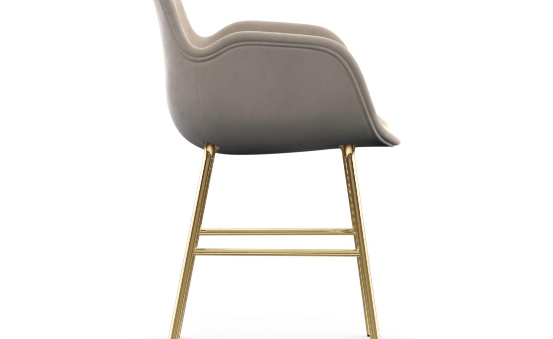 Офисный Стул от фабрики Normann Copenhagen модель Form Upholstered Arm