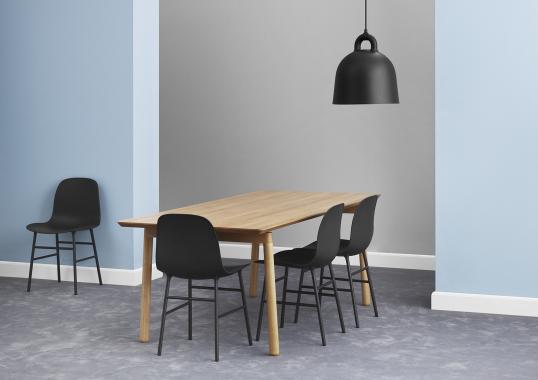 Стул от фабрики Normann Copenhagen модель Form 